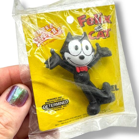 Vintage 80s Felix The Cat Lapel Pin Brooch Three Cheers Applause NIP - Picture 1 of 6